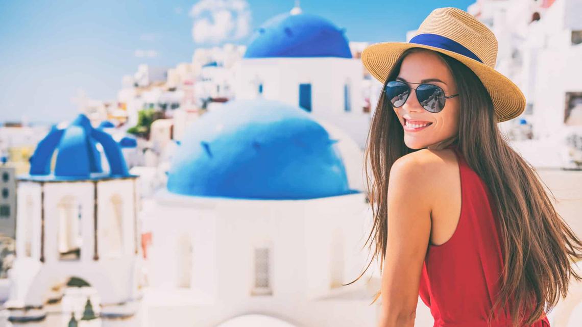 15 Mother's Day Travel Gifts That WOW the Jet-Setting Woman in Your Life 