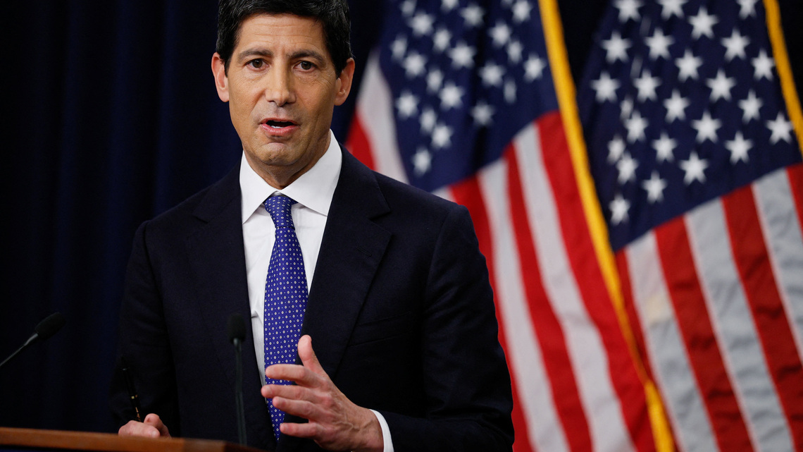 Warsh's quest for quiet Fed gets vocal pushback