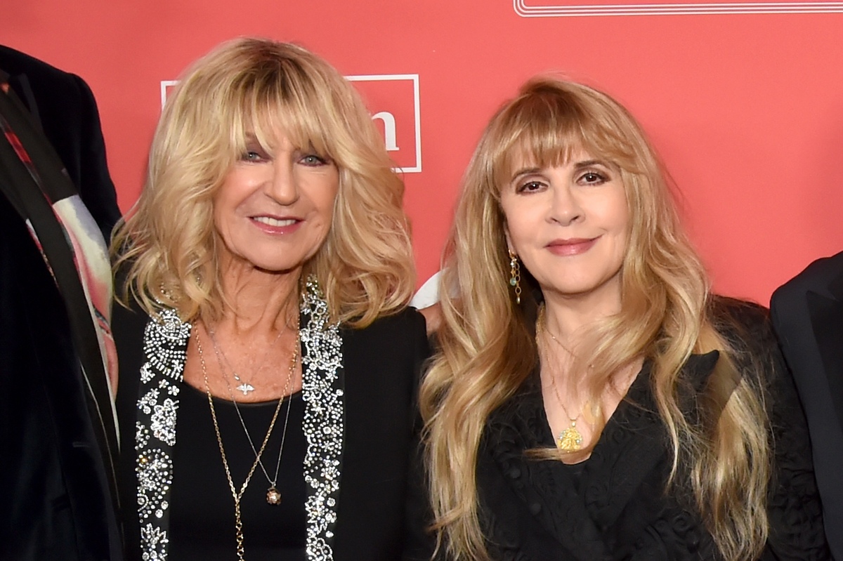 2018 The musician's skin was wrinkle-free while posing with Christine McVie at the MusiCares Person of the Year honoring Fleetwood Mac at Radio City Music Hall in January 2018. Kevin Mazur/Getty Images for NARAS