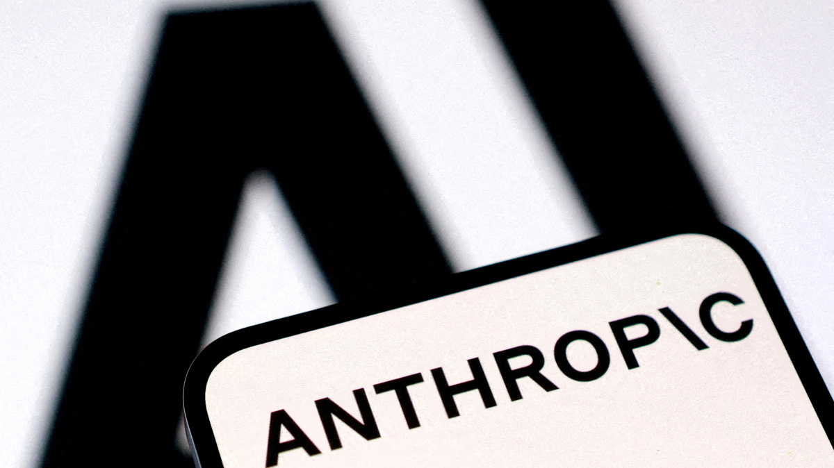 FILE PHOTO: Anthropic logo is seen in this illustration created on March 1, 2026. REUTERS/Dado Ruvic/Illustration/File Photo