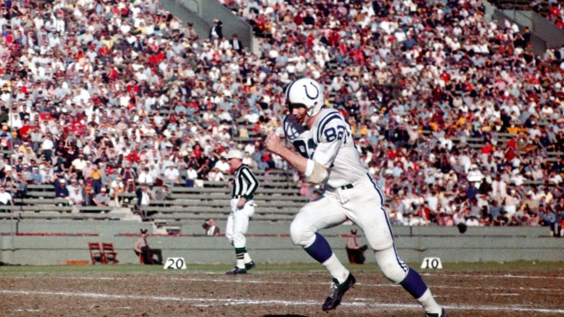 Hall of Fame WR Raymond Berry dies at 93 