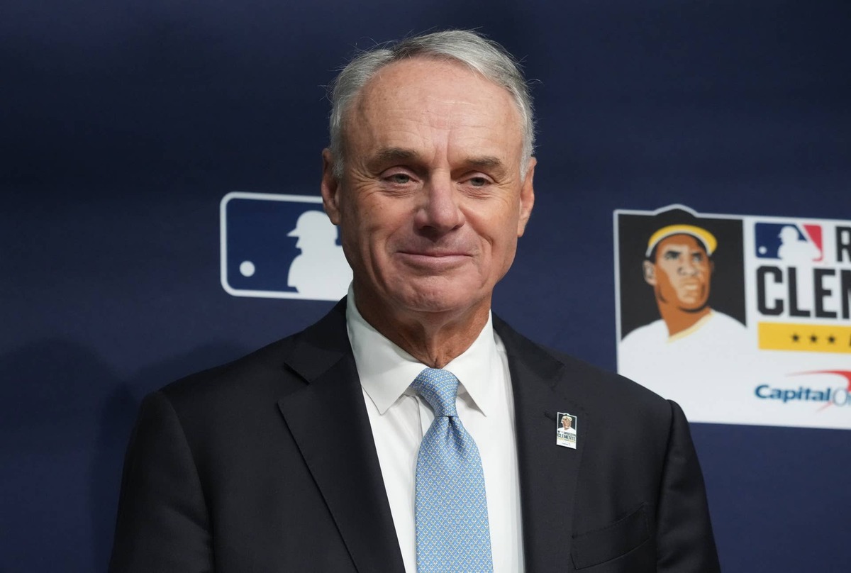  Oct 27, 2025; Los Angeles, California, USA; Major League Baseball commissioner Rob Manfred before game three of the 2025 MLB World Series between the Toronto Blue Jays and Los Angeles Dodgers at Dodger Stadium. Mandatory Credit: Kirby Lee-Imagn Images