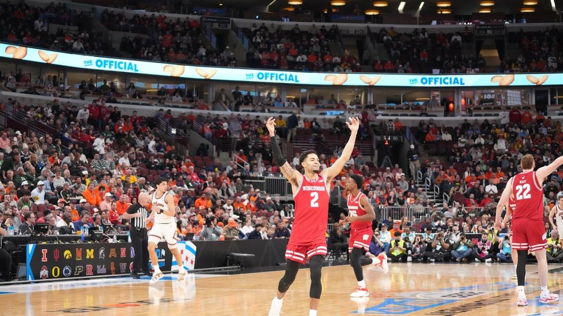Guards drive Wisconsin past Illinois in OT 
