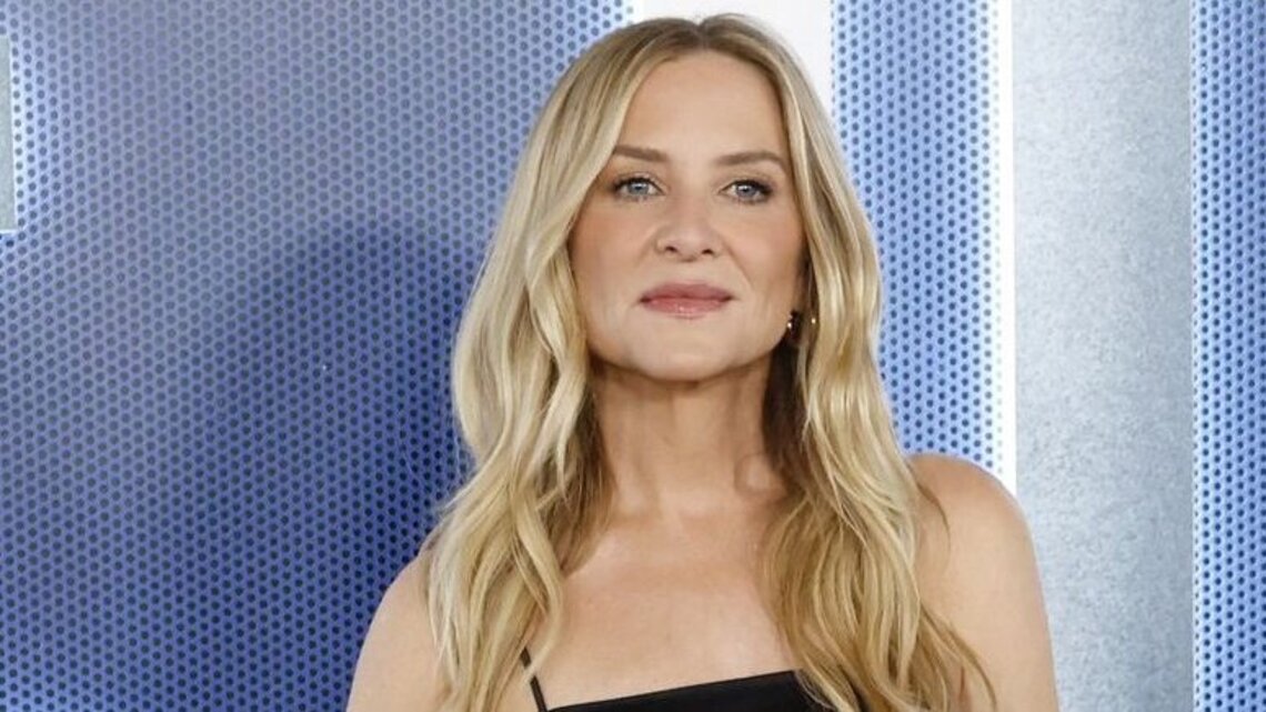 Famous birthdays for Aug. 9: Jessica Capshaw, Sam Elliott 