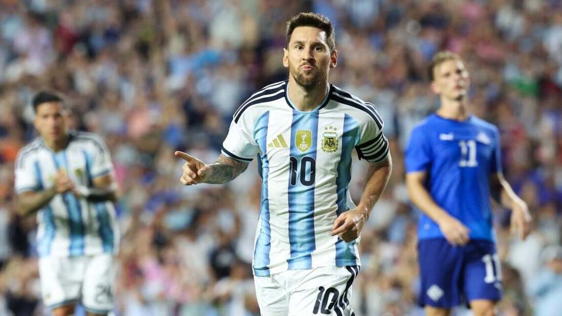 Messi eyes history as Argentina begin Cup defense vs. Algeria
