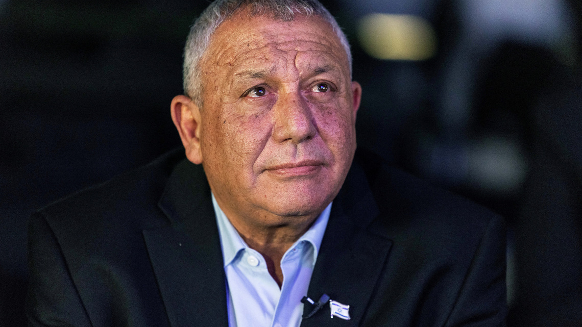 Eisenkot offers hawkish alternative to Netanyahu for Israeli PM 