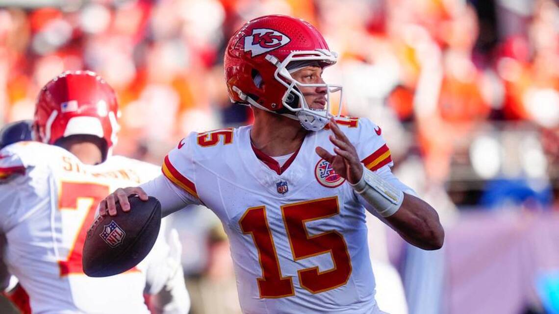 Patrick Mahomes Is Returning From a Torn ACL. How Have Other QBs Fared After the Injury? 