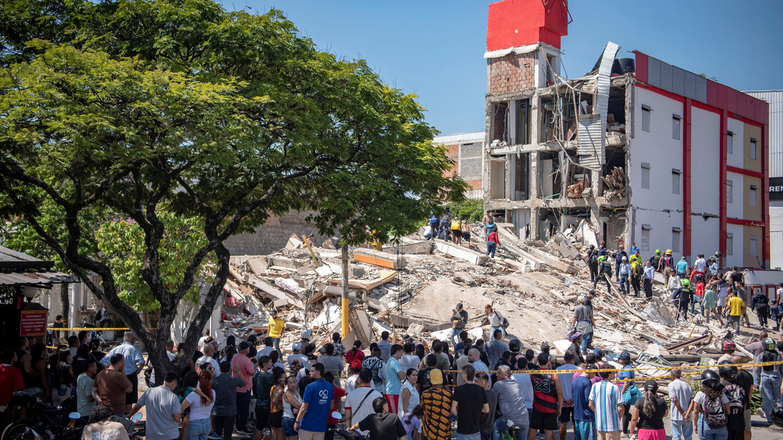 Colombia intensifica esfuerzos de rescate tras terremoto, cifra de muertos supera los 250 