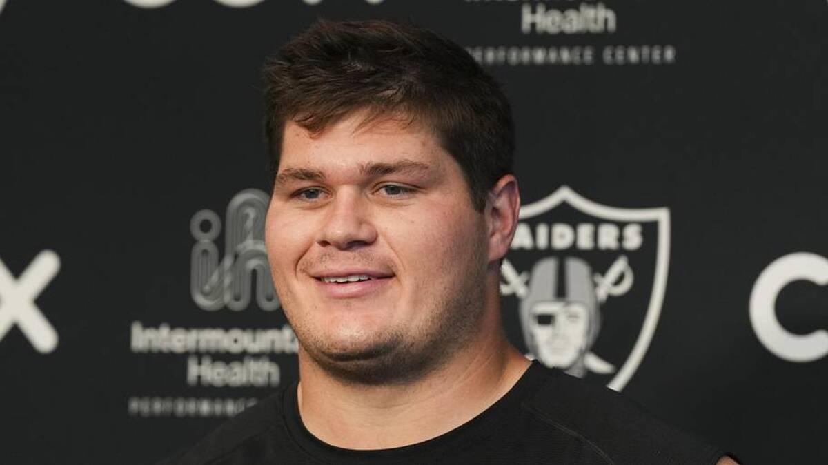  May 28, 2026; Henderson, NV, USA; Las Vegas Raiders center Tyler Linderbaum (65) speaks during a news conference during organized team activities at Intermountain Health Performance Center. Mandatory Credit: Candice Ward-Imagn Images | Candice Ward-Imagn Images 