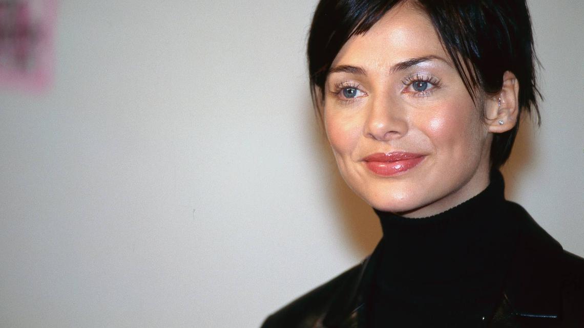 1997 Cover Song Was an Overlooked Hit That Became a Heartbreak Anthem 