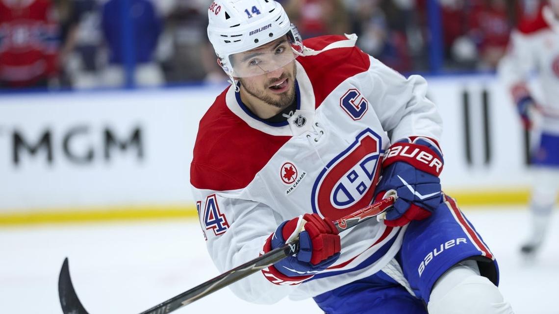 Canadiens' Nick Suzuki runs away with Selke Trophy 