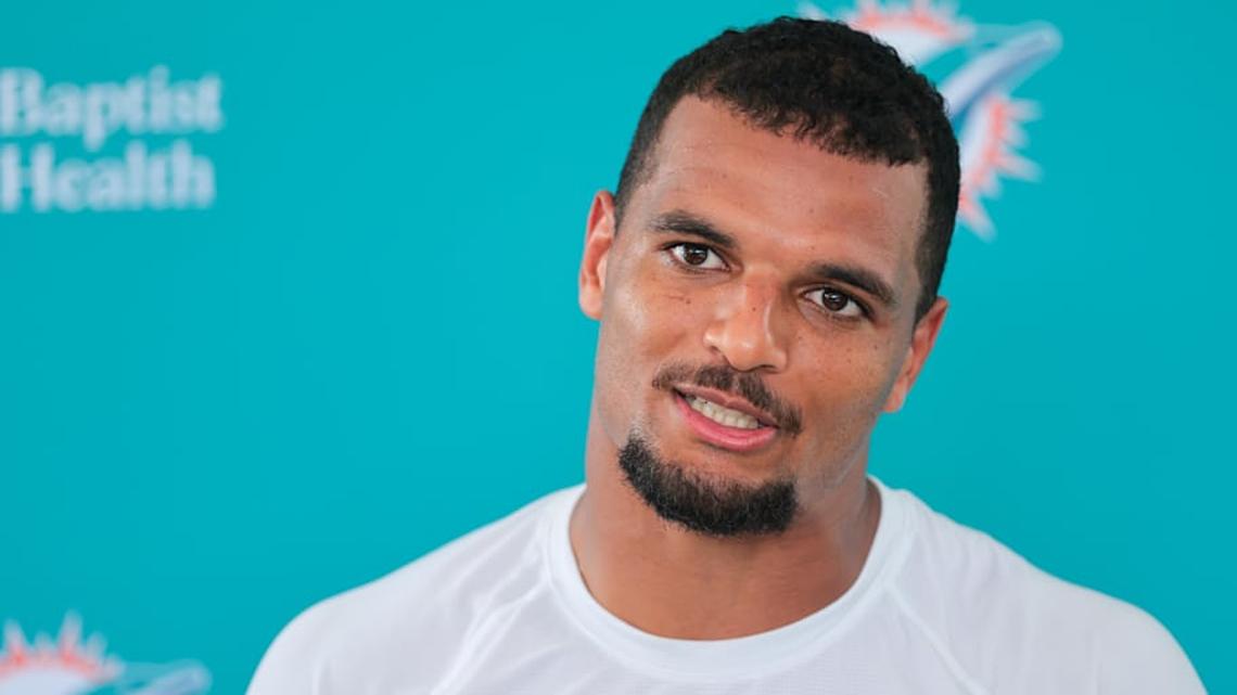 Predicting 4 Trade Destinations for Dolphins Safety Minkah Fitzpatrick