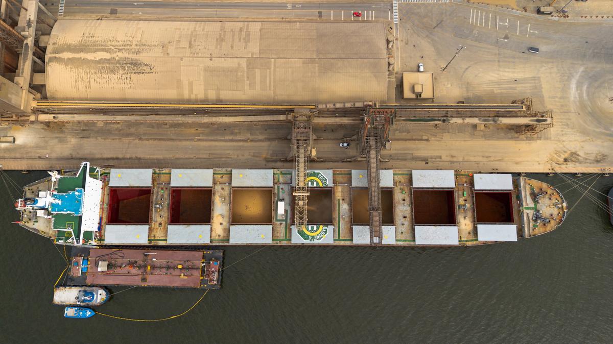 A drone view of a bulk carrier being loaded with soybeans at the port of Paranagua, Parana, Brazil, March 25, 2026. REUTERS/Rodolfo Buhrer