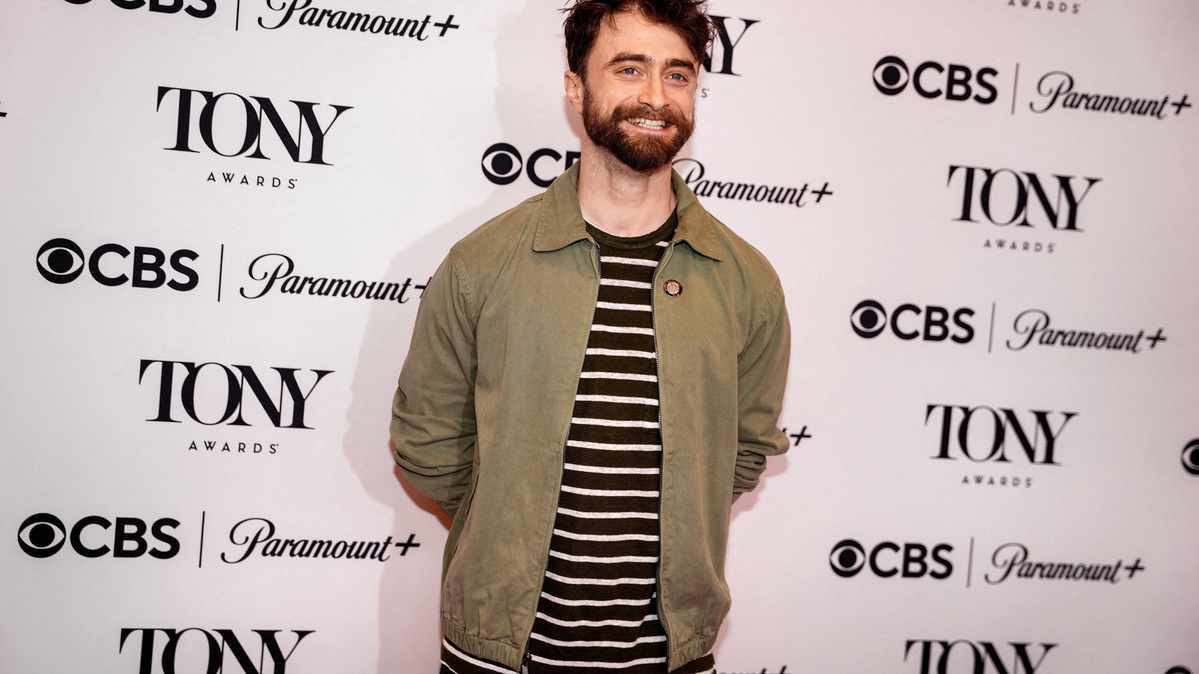 FILE PHOTO: Daniel Radcliffe of "Every Brilliant Thing" attends the 2026 Tony Awards 'Meet The Nominees' Press Reception in New York City, U.S., May 14, 2026. REUTERS/Angelina Katsanis/File Photo