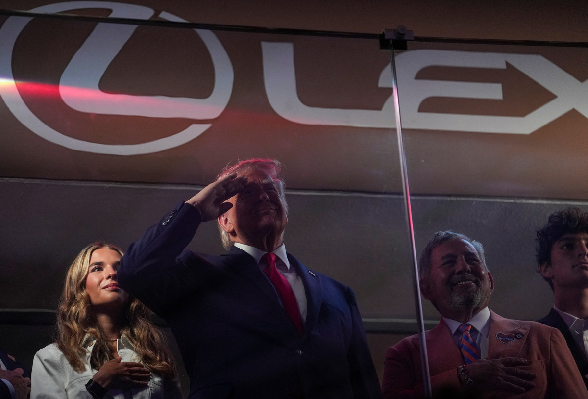 U.S. President Donald Trump salutes as he attends Game 3 of the NBA playoffs at Madison Square Garden in New York City, New York, U.S., June 8, 2026. REUTERS/Nathan Howard