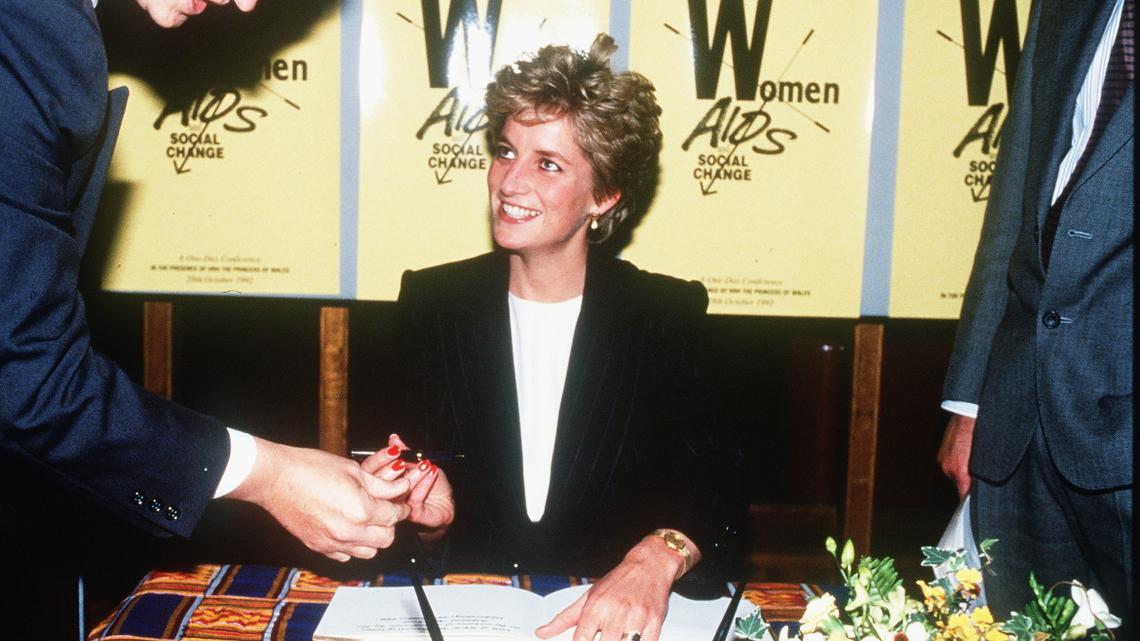 On This Day 39 Years Ago, Princess Diana's Small Gesture Changed Everything 