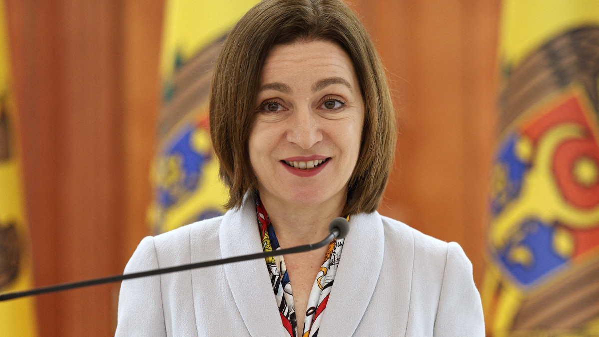 FILE PHOTO: Moldova's President Maia Sandu attends a joint press conference with EU High Representative for Foreign Affairs and Security Policy and Vice-President of the European Commission Kaja Kallas following their meeting in Chisinau, Moldova May 8, 2026. REUTERS/Vladislav Culiomza/File Photo