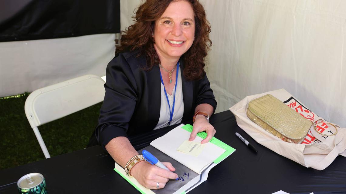 Best-Selling 2024 Reese's Book Club Pick Thriller Ranked Among 'Best Books to Read on Vacation' 