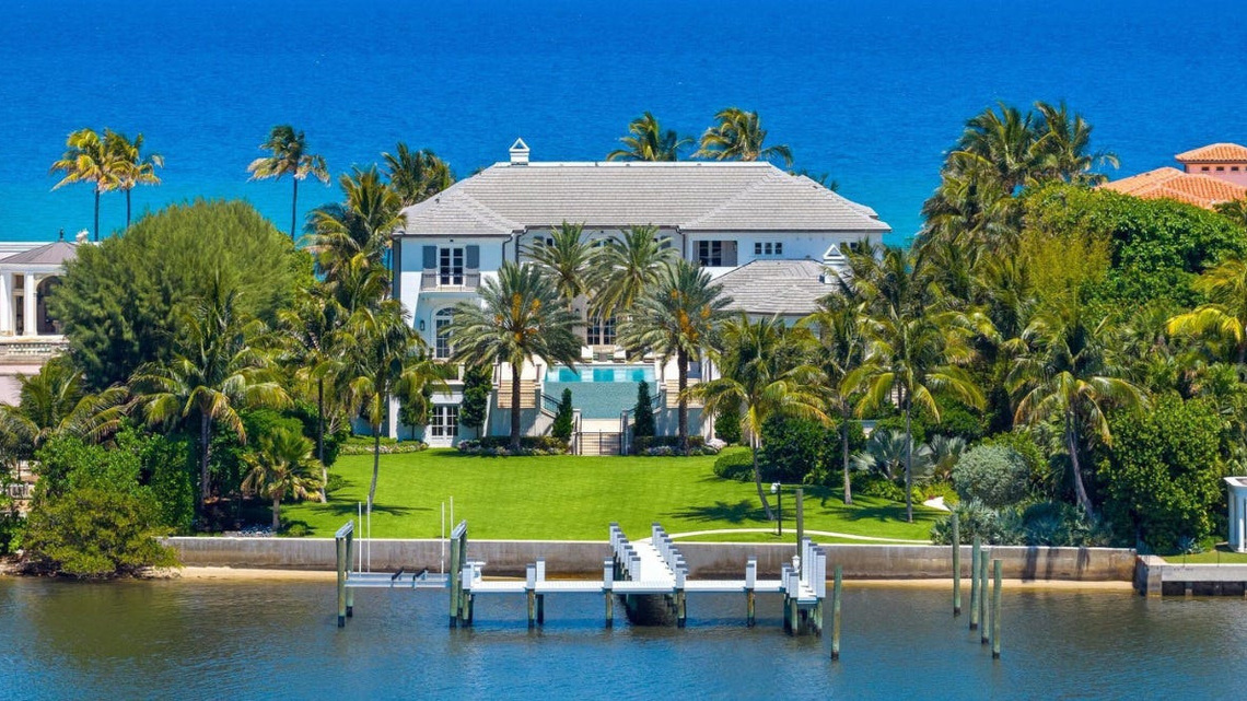 Palm Beach ranks among the wealthiest suburbs in the U.S. See list