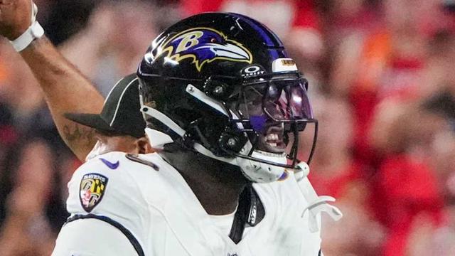  Sep 5, 2024; Kansas City, Missouri, USA; Baltimore Ravens linebacker David Ojabo (90) celebrates after a sack against the Kansas City Chiefs during the first half at GEHA Field at Arrowhead Stadium. Mandatory Credit: Denny Medley-Imagn Images | Denny Medley-Imagn Images 