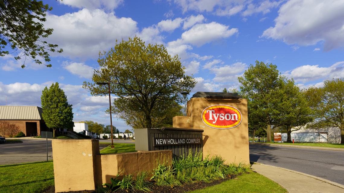 Tyson to close more beef plants as cattle shortage drags on