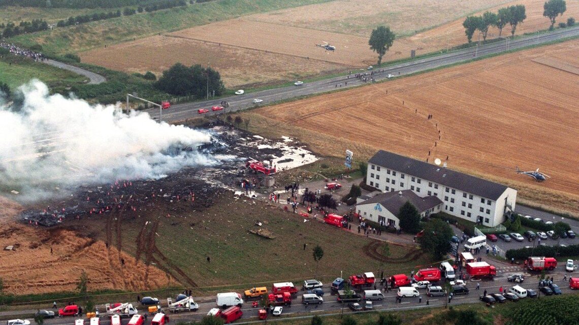 On This Day, July 25: Air France Concorde jet crashes, killing 113 