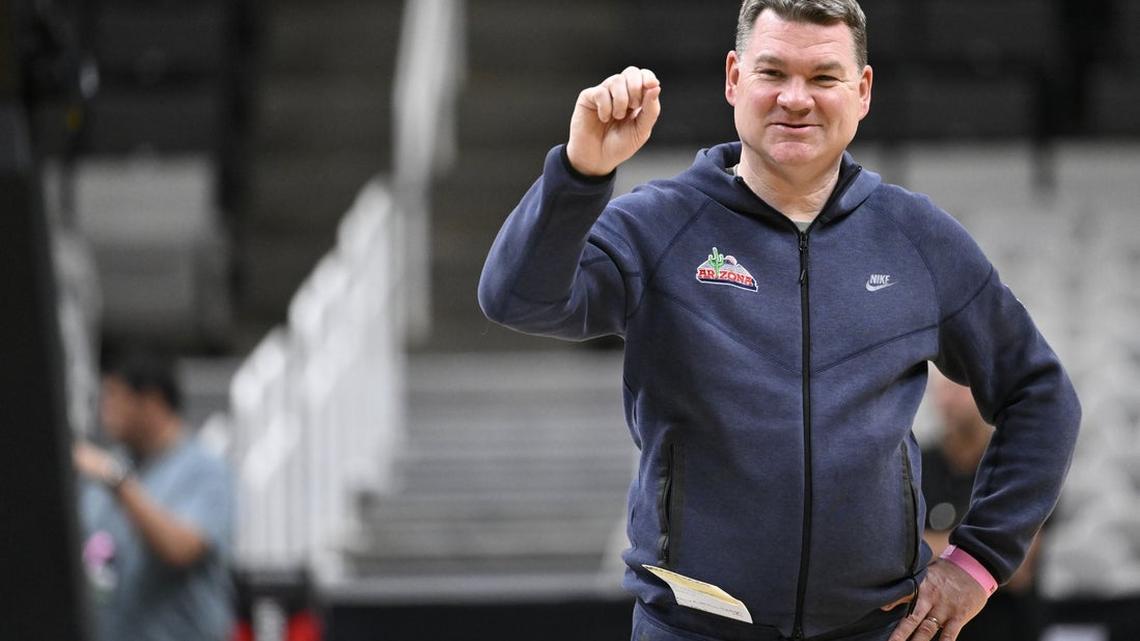 Arizona's Tommy Lloyd: 'Already have one of the best jobs in the country' 