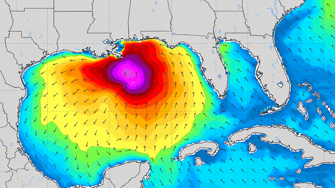 54-Foot Monster Seas Explode Around Hurricane Isaias in the Gulf (Video) 