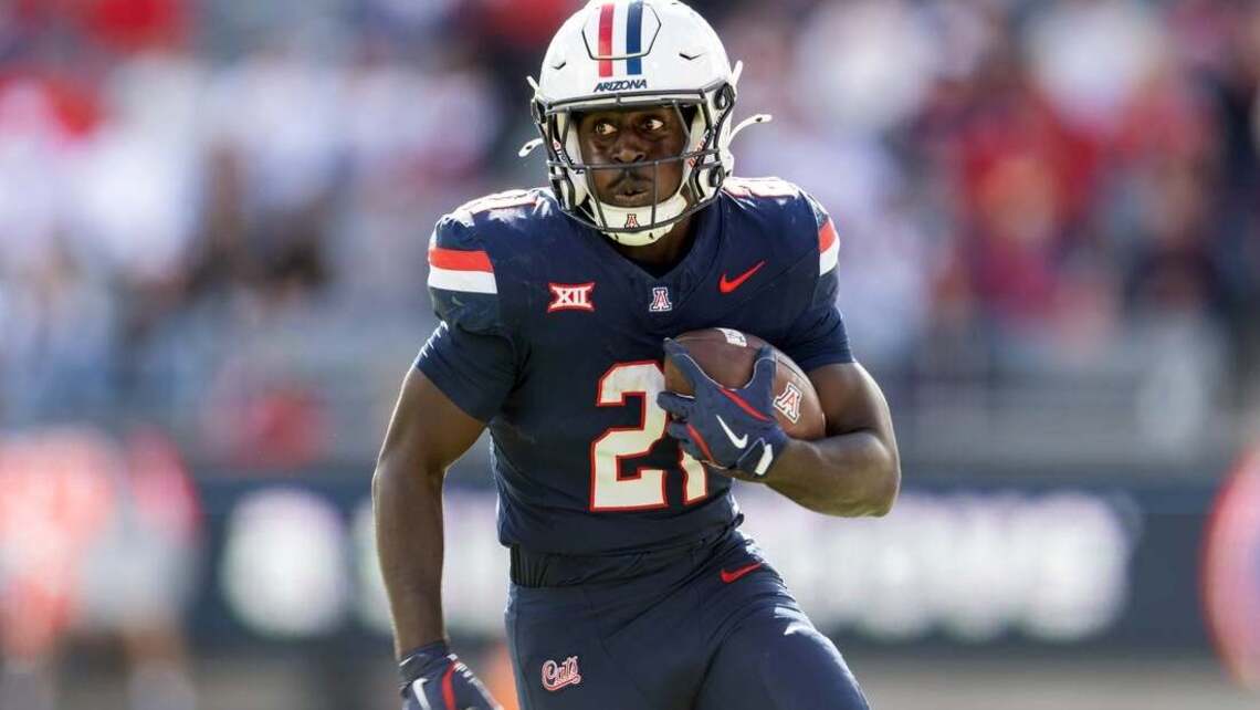 RB Ismail Mahdi, LB Max Harris rejoin Arizona for fifth year of eligibility 