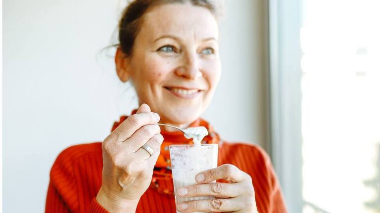 How To Get Rid of Brain Fog Fast: 12 Tricks To Sharpen Focus in Minutes