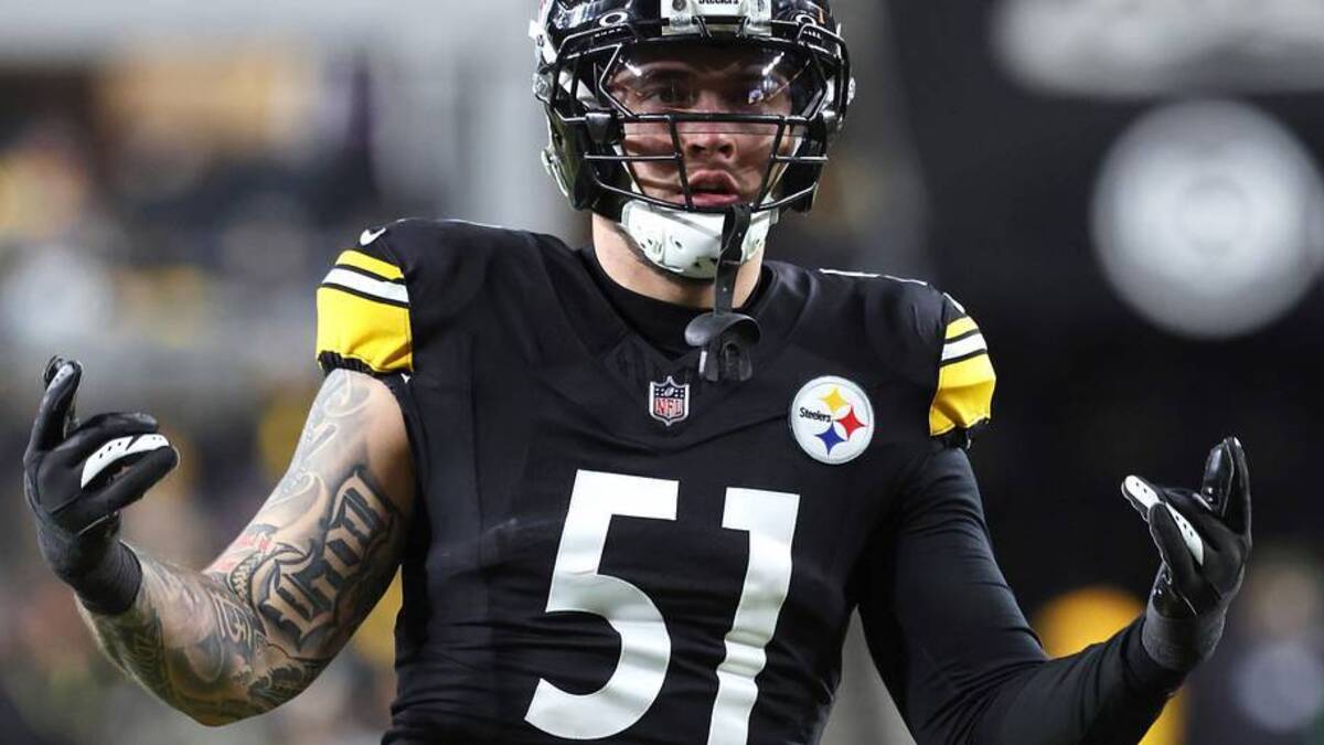  Jan 12, 2026; Pittsburgh, PA, USA; Pittsburgh Steelers linebacker Nick Herbig (51) gestures against the Houston Texans during the first quarter in an AFC Wild Card Round game at Acrisure Stadium. Mandatory Credit: Charles LeClaire-Imagn Images | Charles LeClaire-Imagn Images 