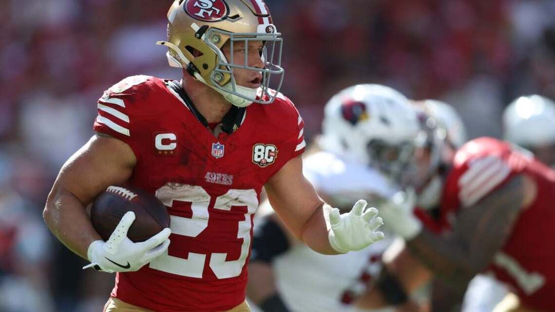 49ers finish off high-scoring win over Cardinals to remain perfect