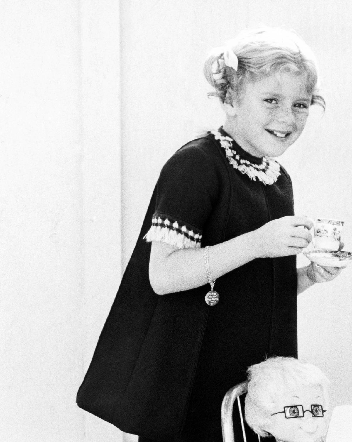 FAMILY AFFAIR, (from left): Anissa Jones, Mrs. Beasley, 1966-71.Courtesy the Everett Collection