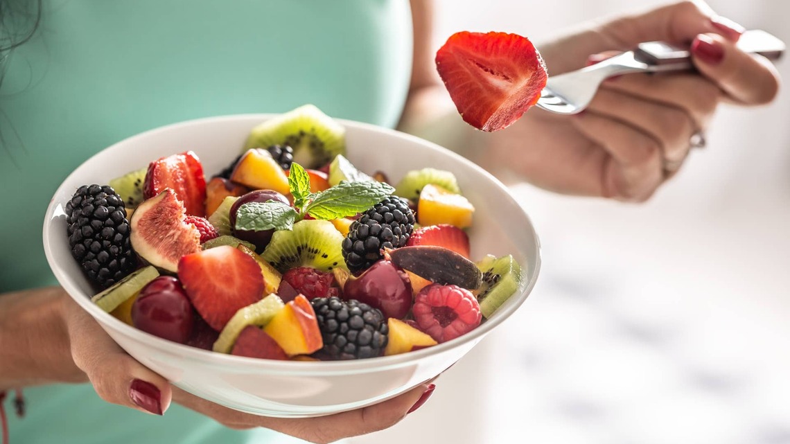 15 High-Fiber Fruits That Can Help You Reach Your Daily Goal