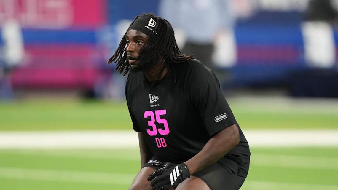  Feb 27, 2026; Indianapolis, IN, USA; Southern California defensive back Bishop Fitzgerald (DB35) during the NFL Scouting Combine at Lucas Oil Stadium. Mandatory Credit: Kirby Lee-Imagn Images | Kirby Lee-Imagn Images 