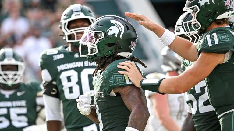 Cam Edwards' running helps Michigan State rout Eastern Michigan 
