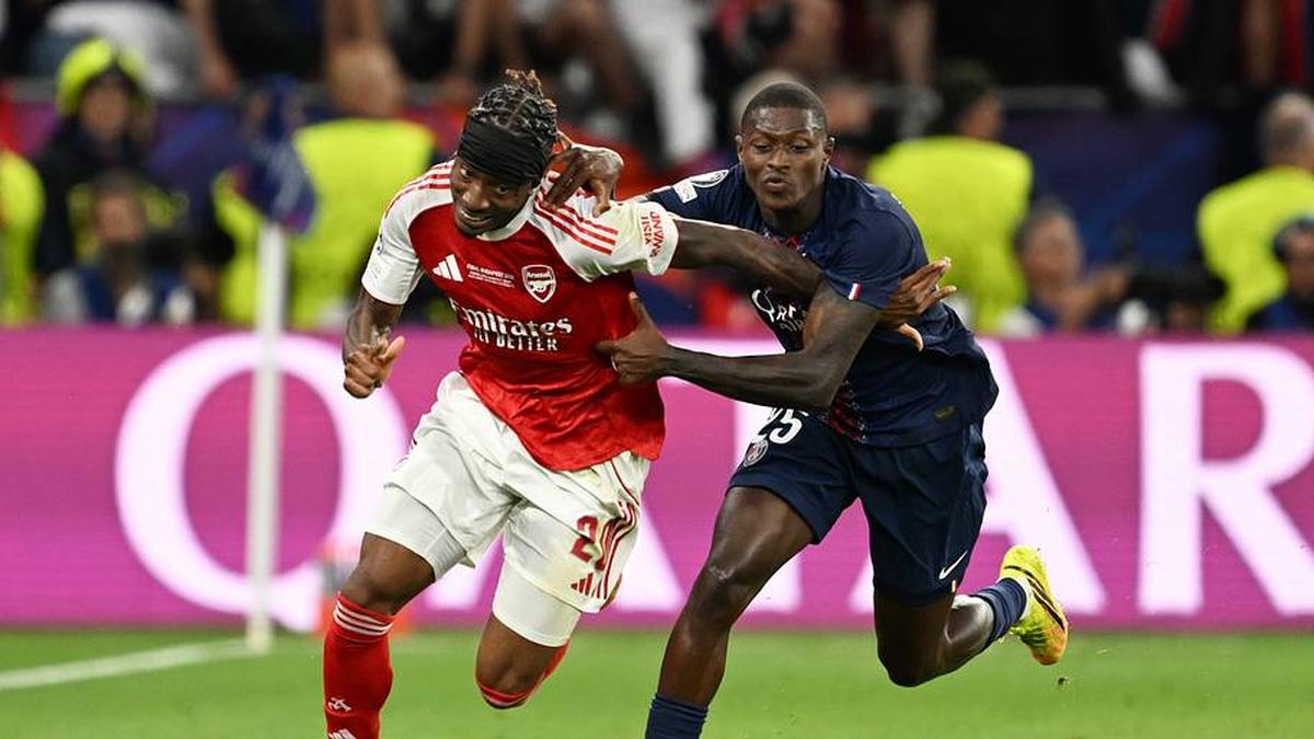  Noni Madueke (left) and Nuno Mendes got a feel for each other. | David Price/Arsenal FC/Getty Images 