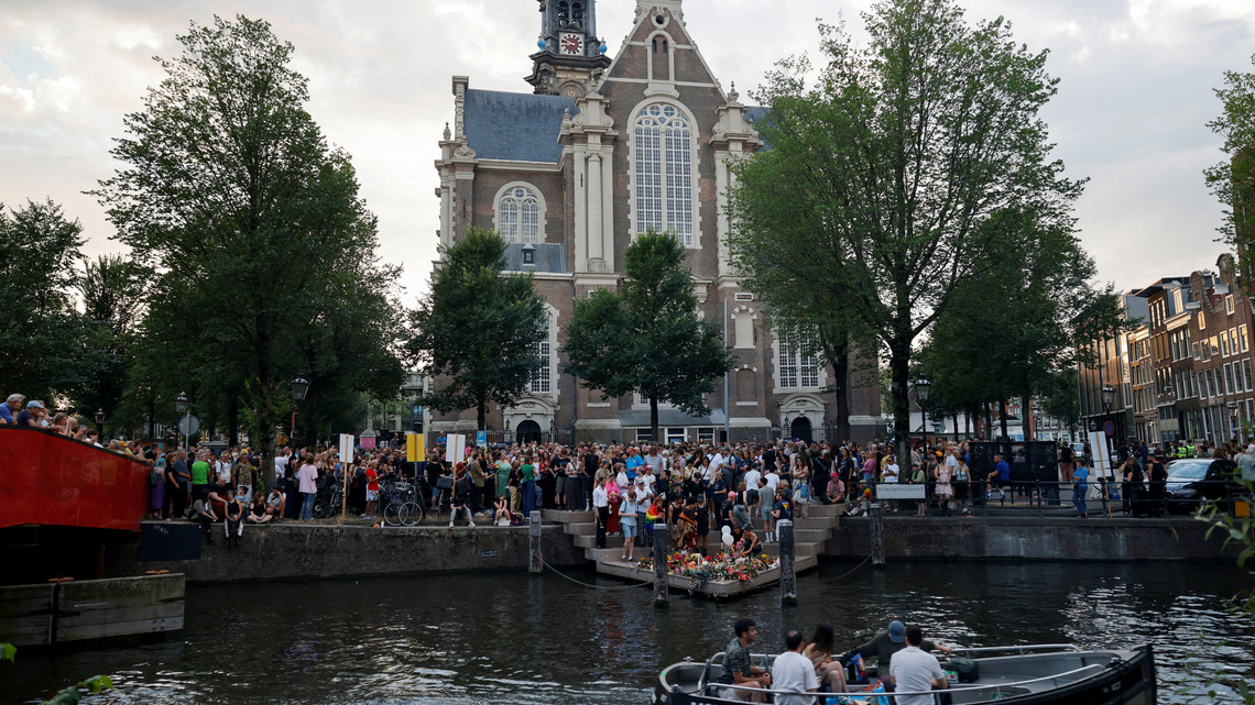 Thousands in Amsterdam for boisterous WorldPride in shadow of Berlin attack 