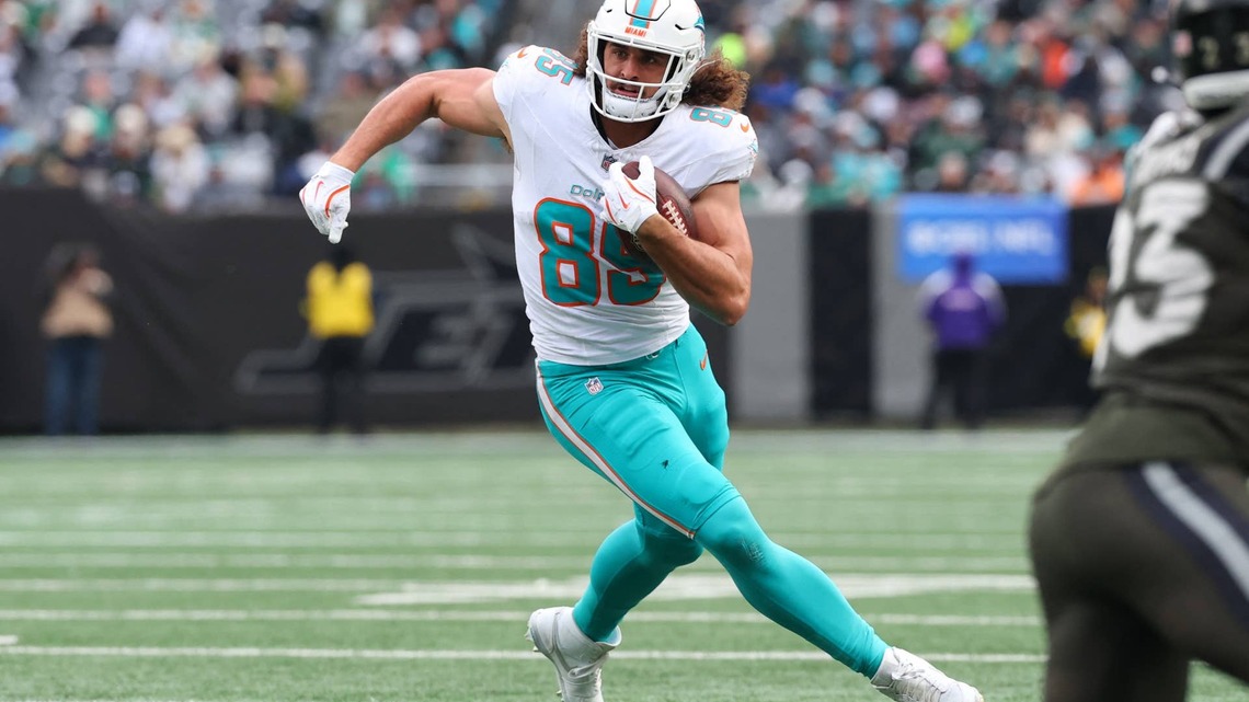 Miami Dolphin Tight End Greg Dulcich puts winning first as confidence grows in Dolphins' offense 