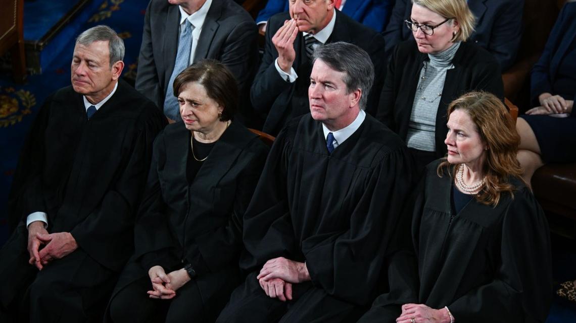 U.S. Supreme Court to consider mail-in ballot deadline case Monday 