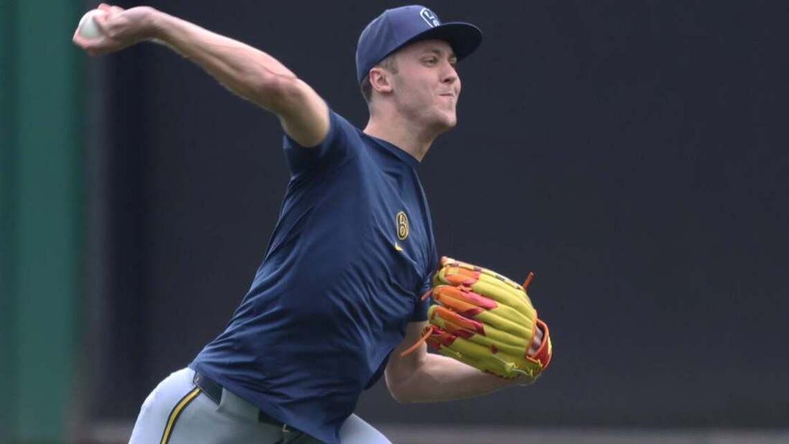 Report: Brewers RHP Jacob Misiorowski (fatigue) to resume throwing 