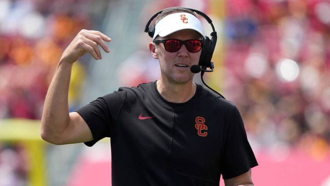 USC Trojans Can't Look Past Wisconsin with Ohio State Game Looming