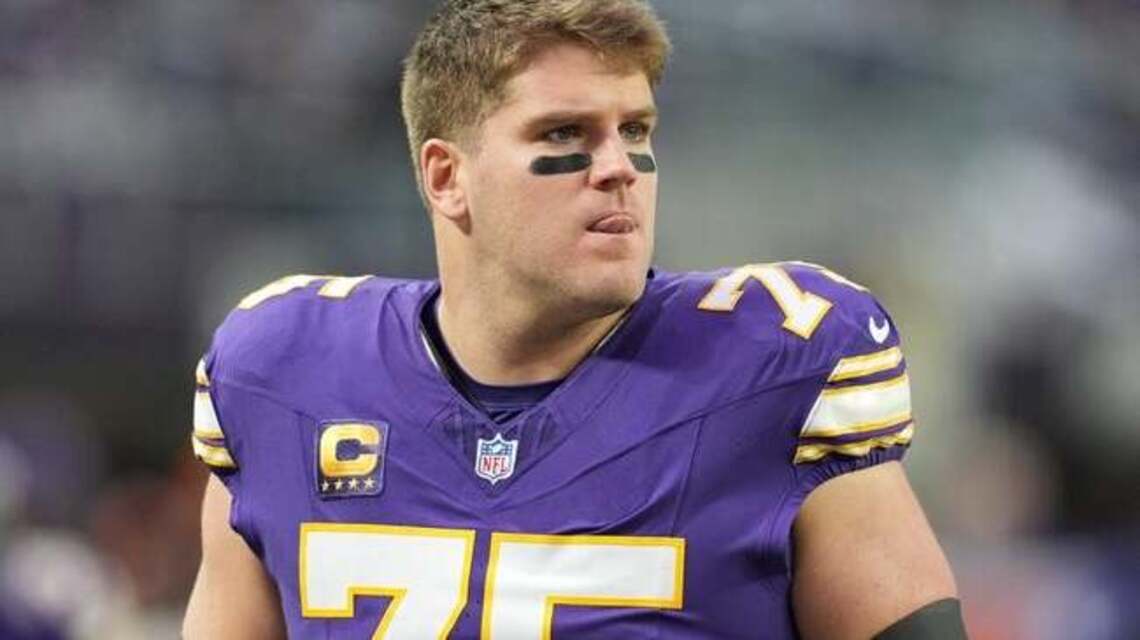 Vikings OT Brian O'Neill signs 4-year extension 