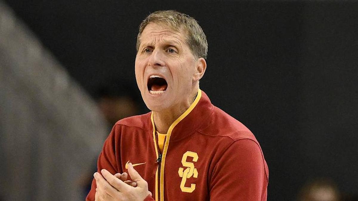  Feb 24, 2026; Los Angeles, California, USA; Southern California head coach Eric Musselman communicates during the first half against the UCLA Bruins at Pauley Pavilion presented by Wescom Financial. Mandatory Credit: Robert Hanashiro-Imagn Images | Robert Hanashiro-Imagn Images 