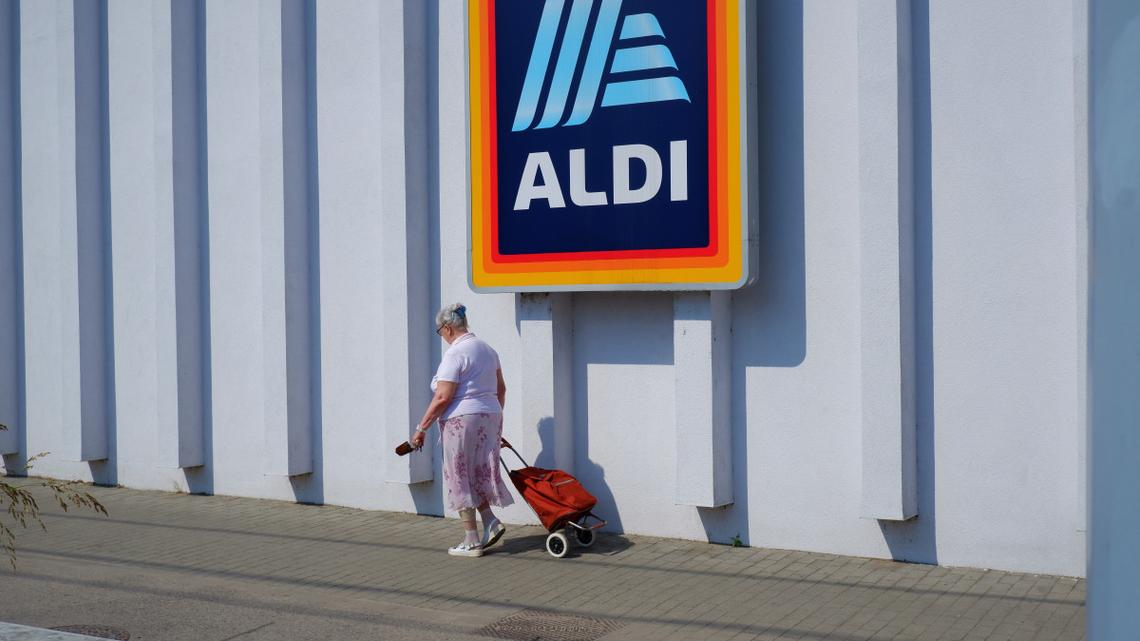 Aldi's $13 Scalloped-Edge Floral Throw Pillows are Giving Major Pottery Barn Vibes 