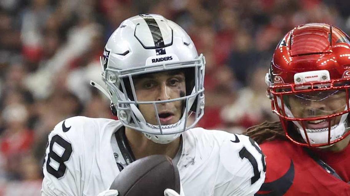  Dec 21, 2025; Houston, Texas, USA; Las Vegas Raiders wide receiver Jack Bech (18) makes a reception as Houston Texans cornerback Derek Stingley Jr. (24) defends during the first half at NRG Stadium. Mandatory Credit: Troy Taormina-Imagn Images | Troy Taormina-Imagn Images 