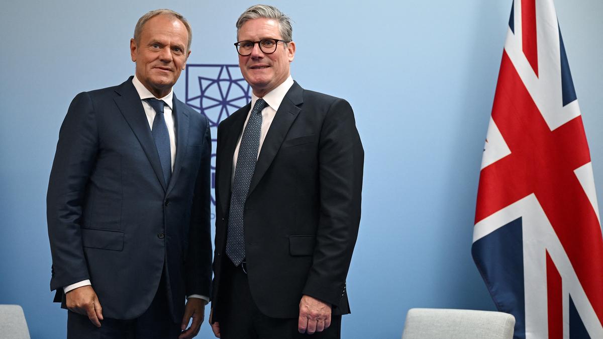 Poland's Prime Minister Donald Tusk attends a UK Bilateral meeting with Britain's Prime Minister Keir Starmer, at the European Political Community meeting, at Blenheim Palace in Woodstock, Britain, on July 18, 2024.     JUSTIN TALLIS/Pool via REUTERS