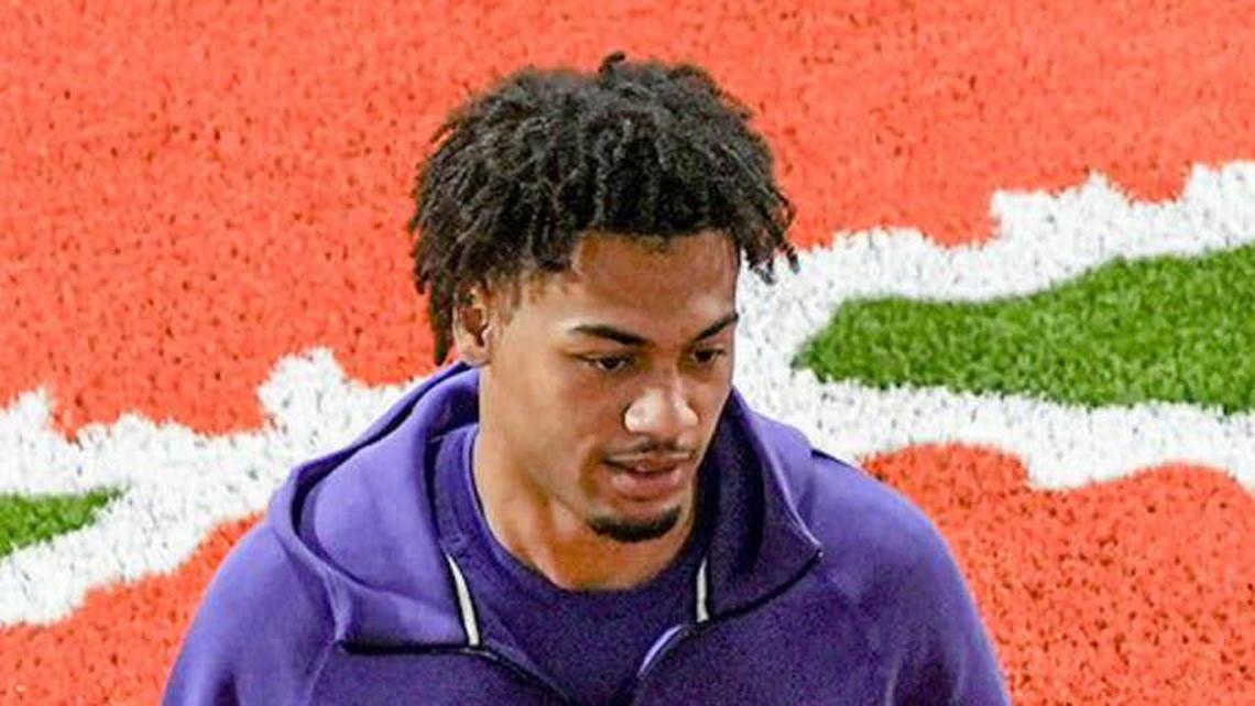  Former Clemson wide receiver Antonio Williams prepares for several drills during 2026 Clemson Pro Day in the Poe Indoor Facility at Clemson University in Clemson Thursday, March 12, 2026. | Ken Ruinard / USA Today Co / USA TODAY NETWORK via Imagn Images 