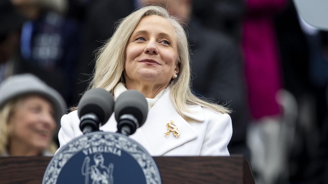 Gov. Spanberger signs order tightening rules for Virginia data centers 