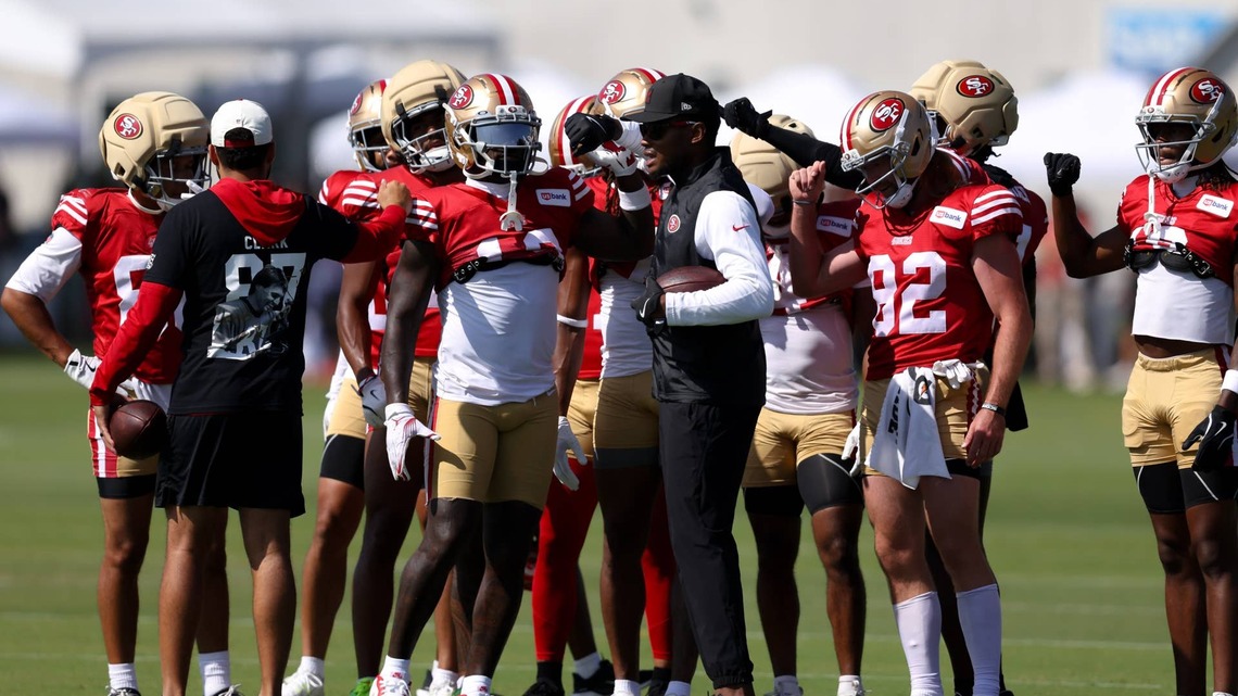 Report: College Football Teams Looking To Sign NFL Players Who Get Cut 